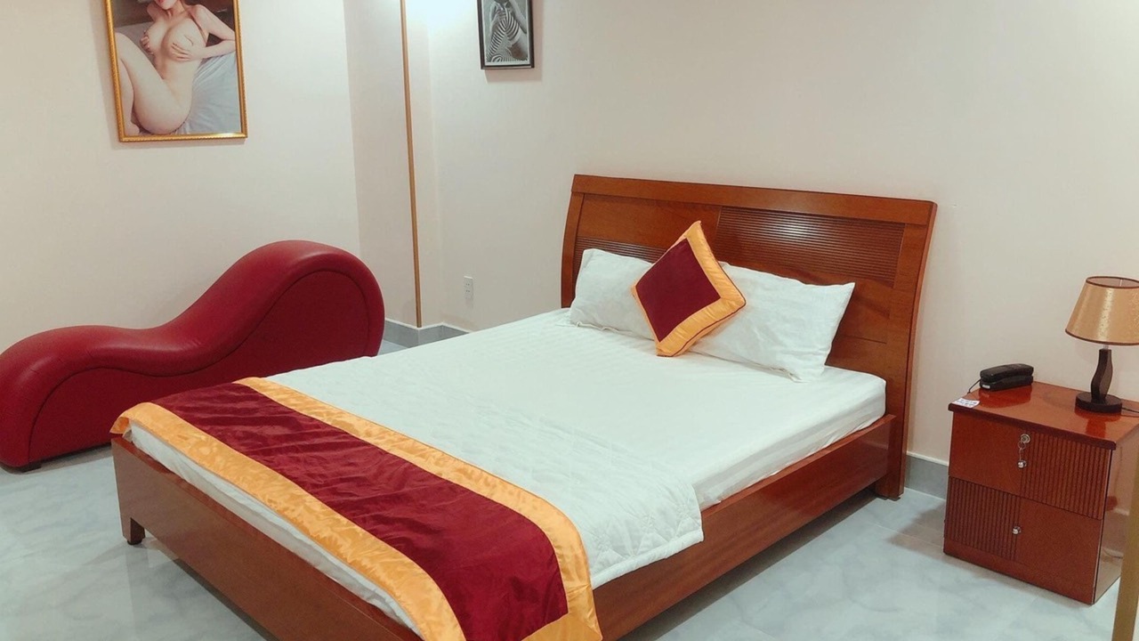 Photo of Bedroom in District 12