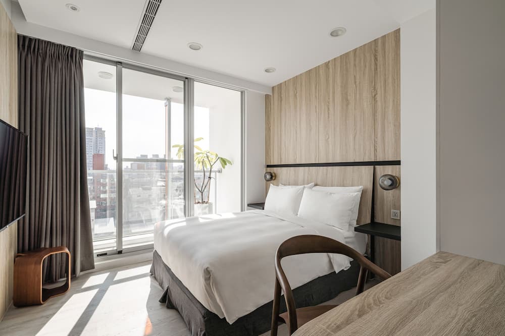 Photo of Bedroom in West District