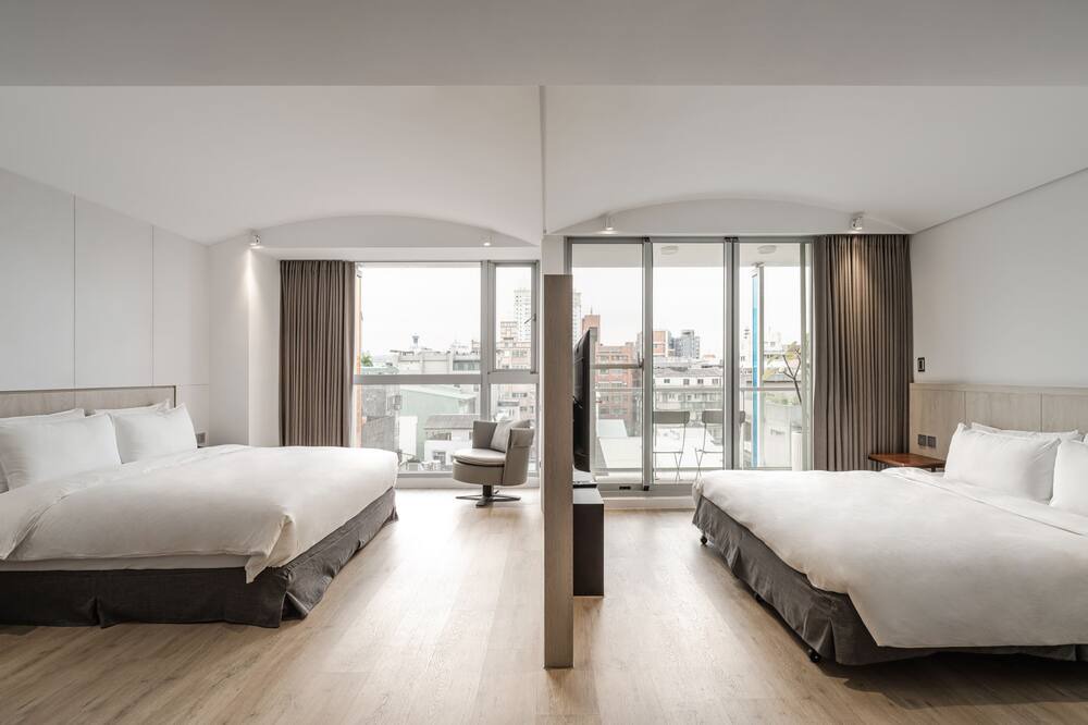 Photo of Bedroom in West District