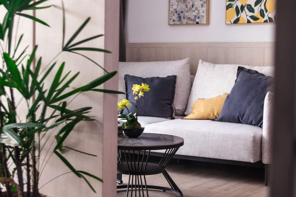 Photo of Livingroom in West District
