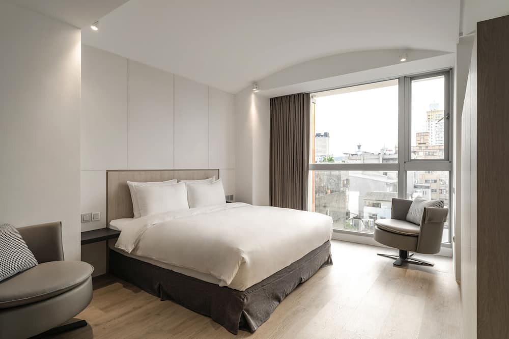 Photo of Bedroom in West District