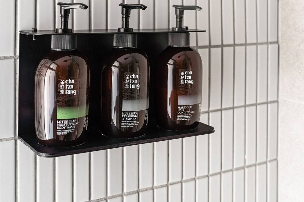 Photo of Bathroom in West District