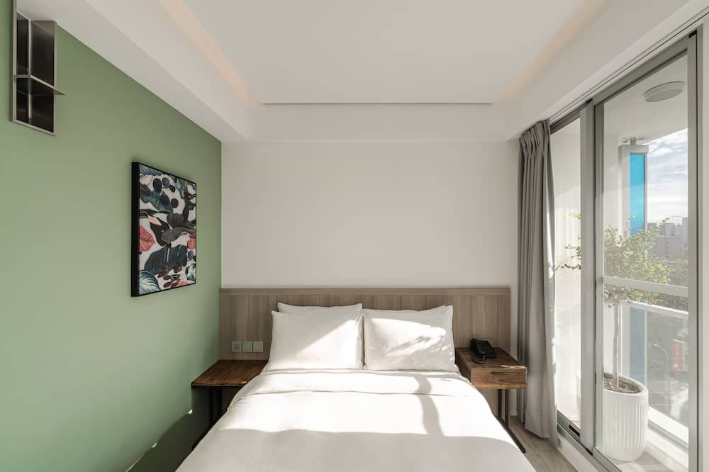 Photo of Bedroom in West District