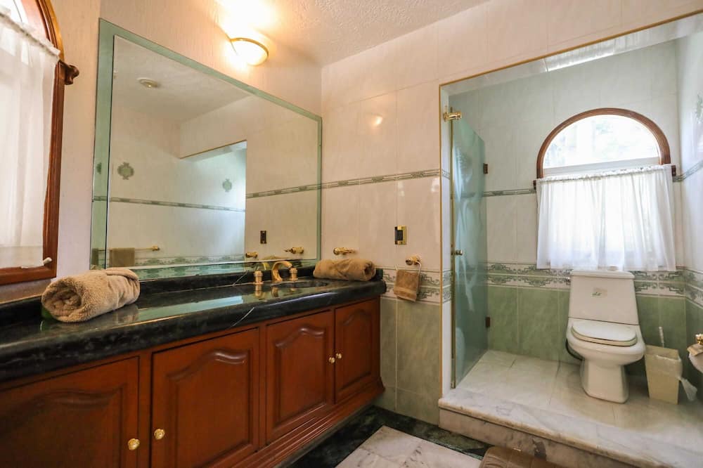 Photo of Bathroom in Cuernavaca