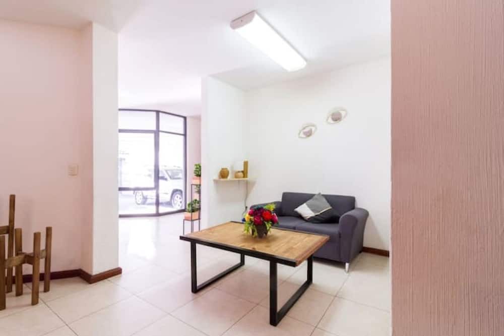 Photo of Livingroom in Zona Expo