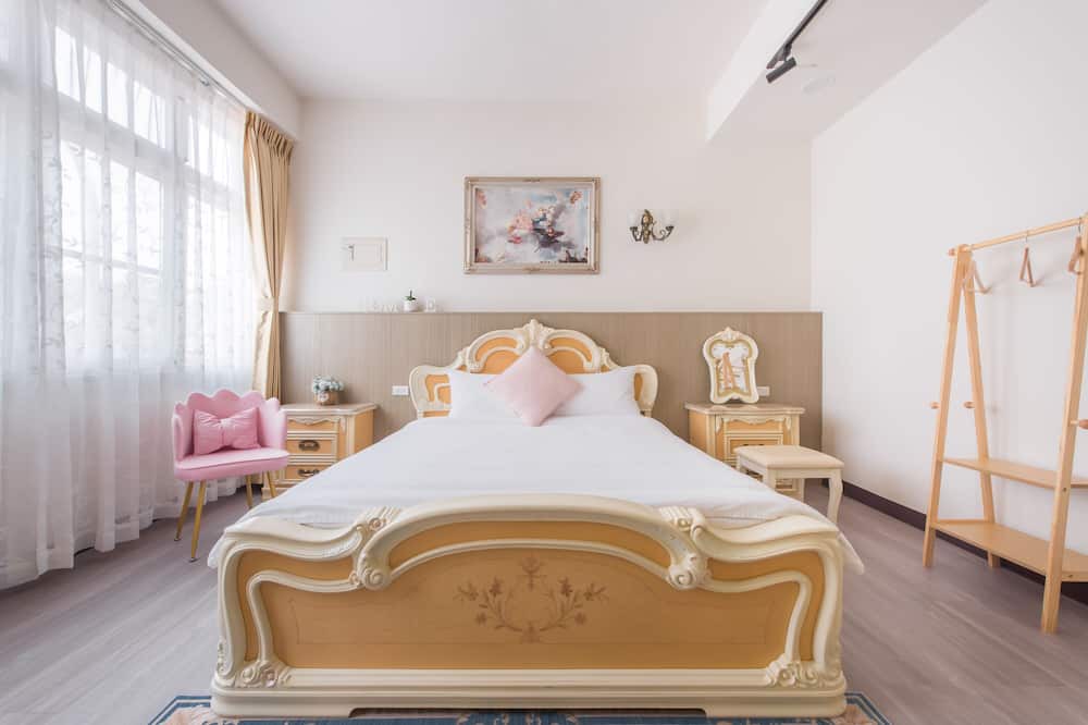 Photo of Bedroom in Old Town