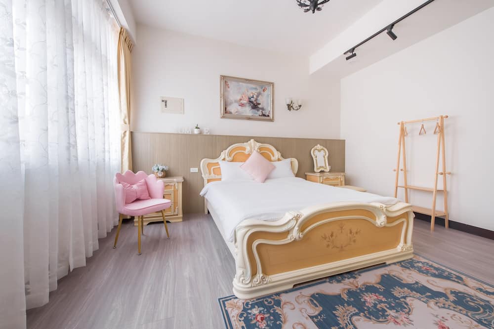 Photo of Bedroom in Old Town