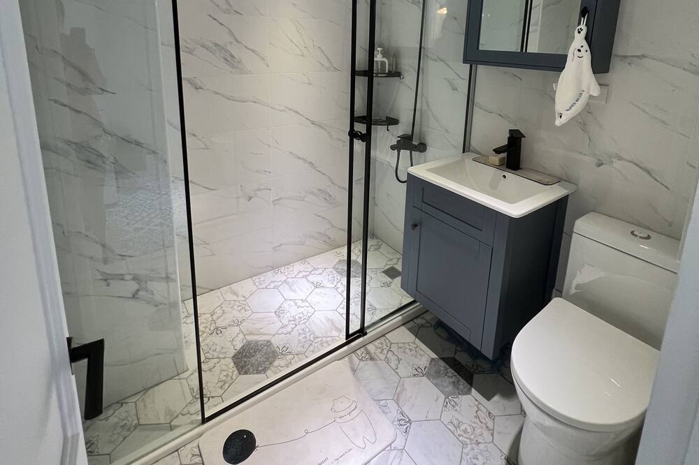 Photo of Bathroom in Xinyi