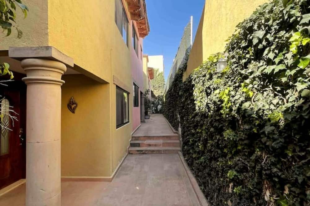 Photo of Outdoor in Centro