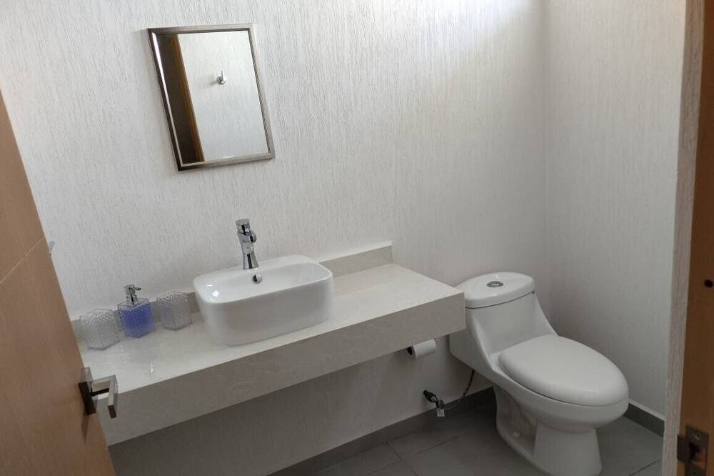 Photo of Bathroom in Mezcales