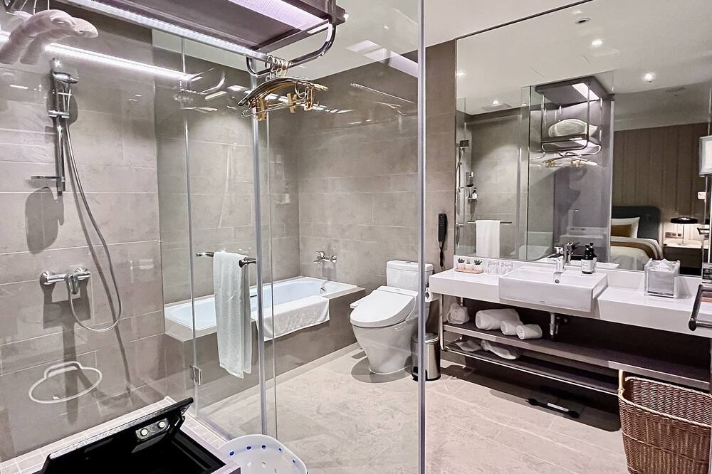Photo of Bathroom in Taoyuan City Centre