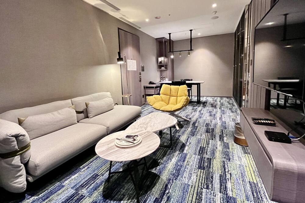 Photo of Livingroom in Taoyuan City Centre