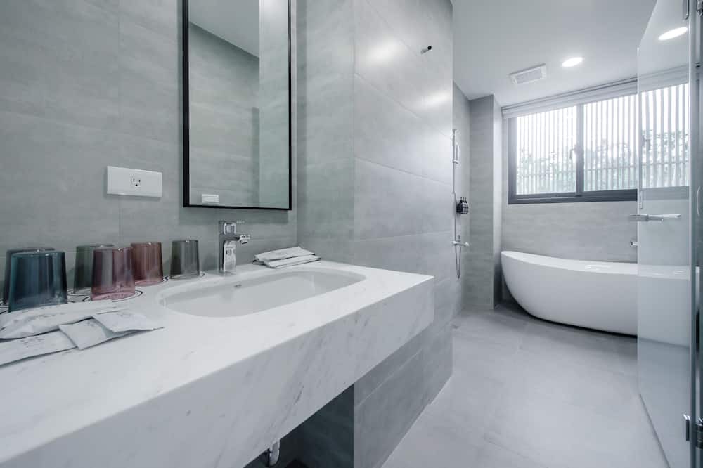 Photo of Bathroom in Yuchi