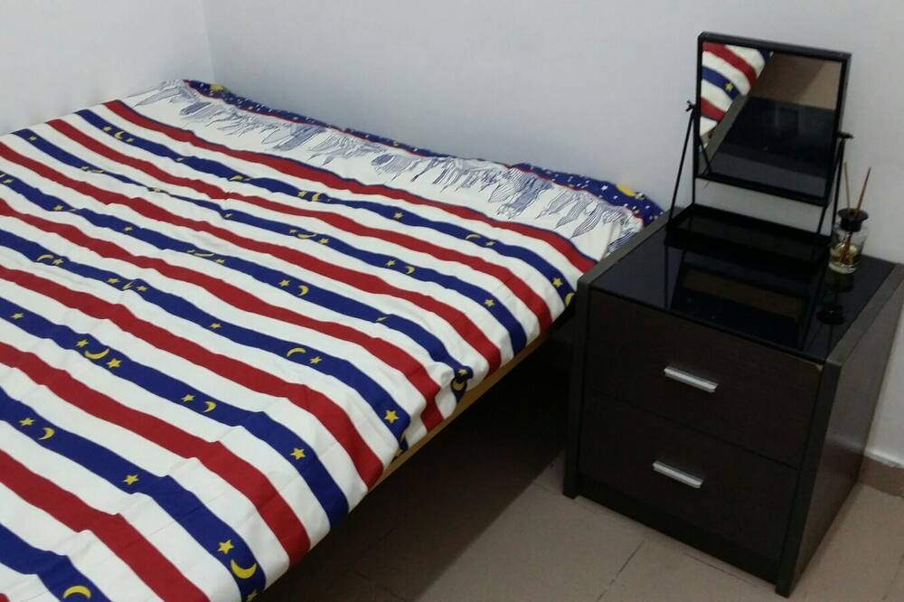 Photo of Bedroom in North Point