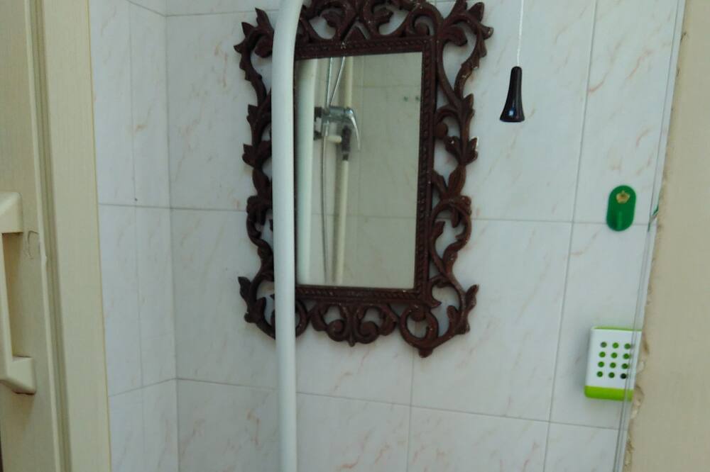 Photo of Bathroom in North Point