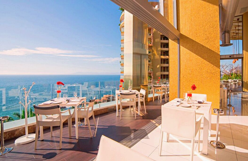 Photo of Outdoor in Romantic Zone