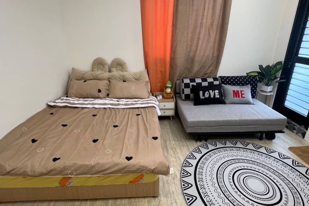 Photo of Bedroom in East District