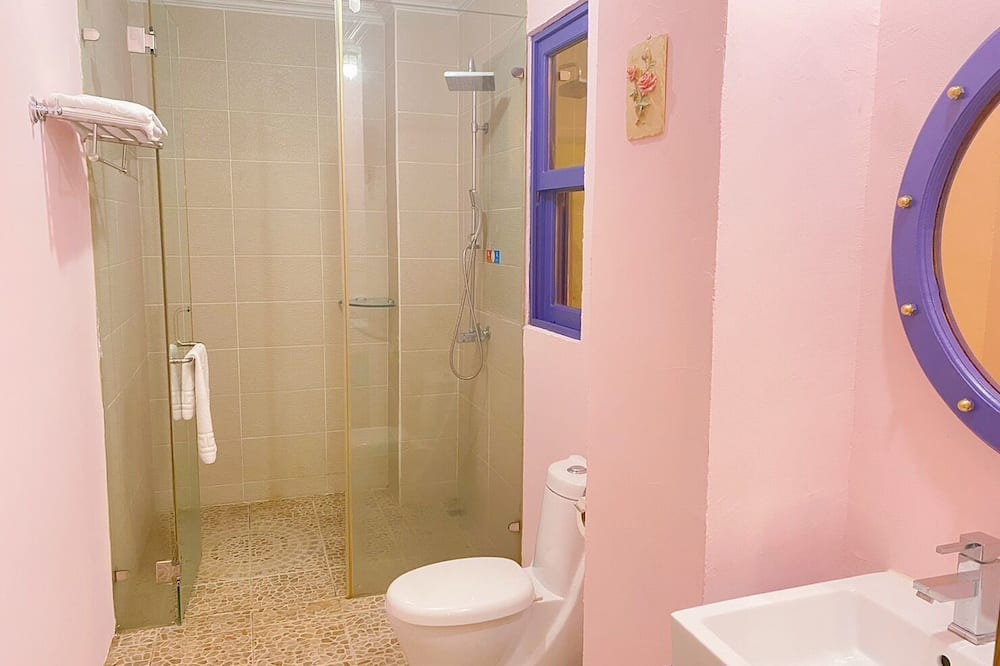 Photo of Bathroom in Cianjin District