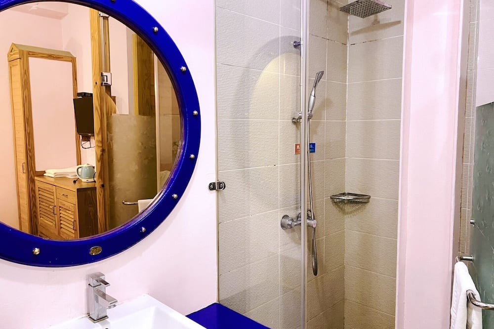 Photo of Bathroom in Cianjin District