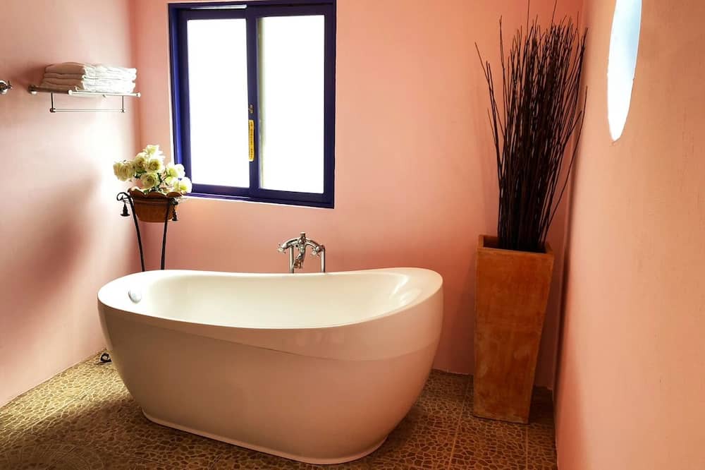 Photo of Bathroom in Cianjin District