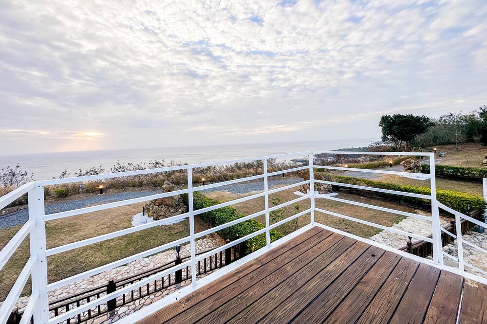 Photo of Patio Balcony in Shanhai