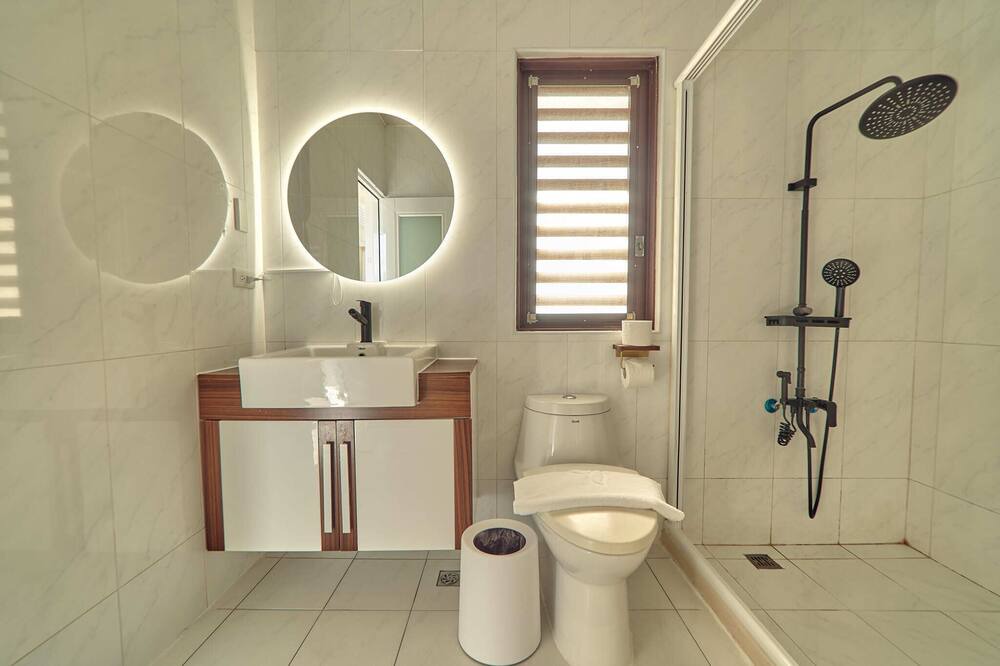 Photo of Bathroom in Shanhai