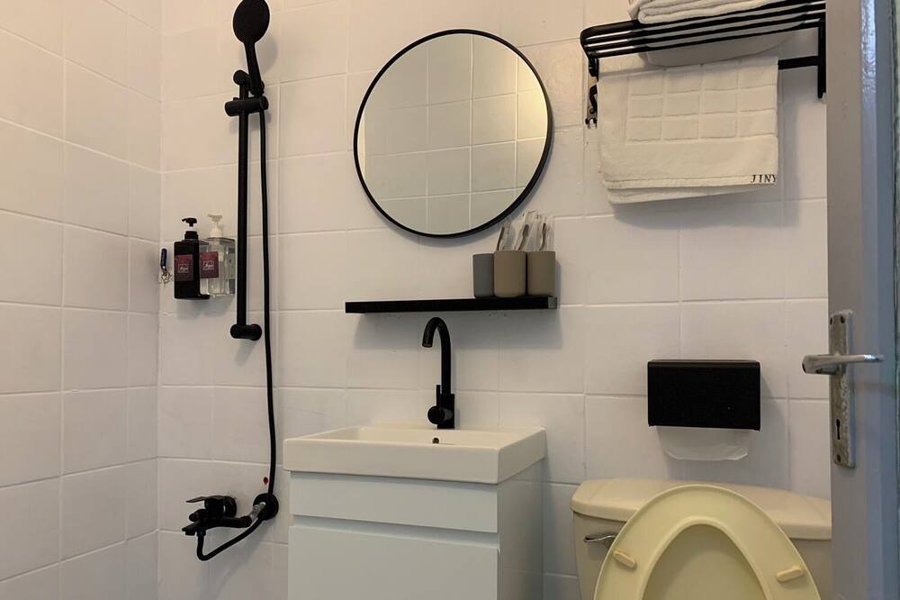 Photo of Bathroom in Guanshan