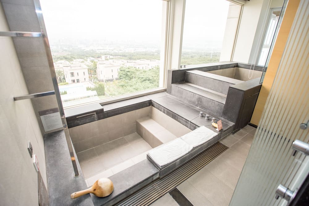 Photo of Bathroom in Wuri District