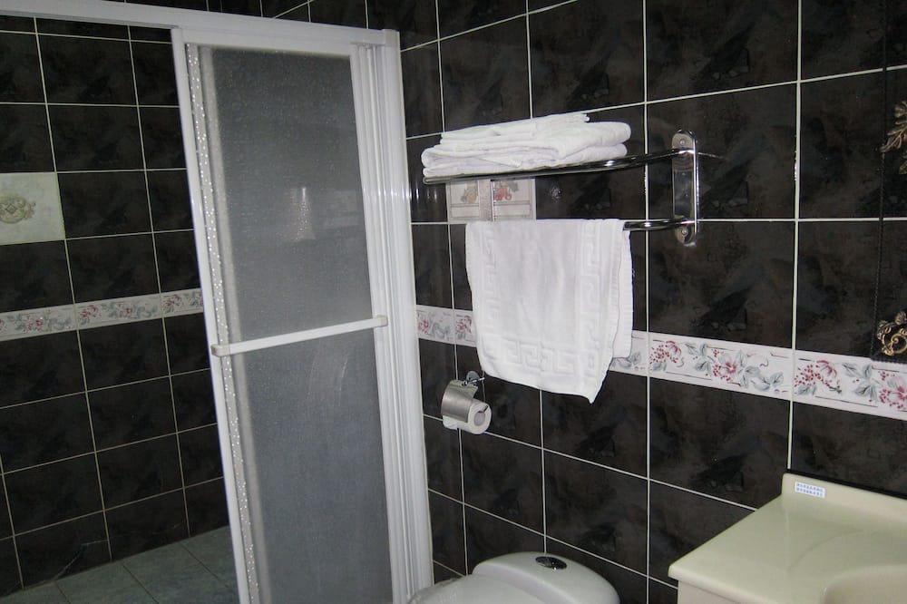 Photo of Bathroom in Shuili