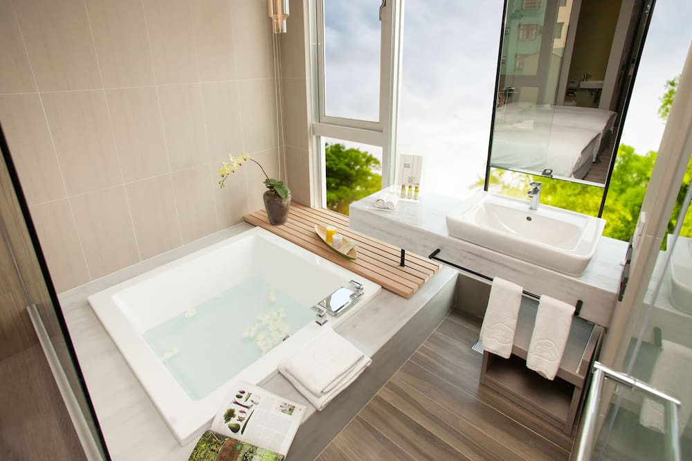 Photo of Bathroom in East District