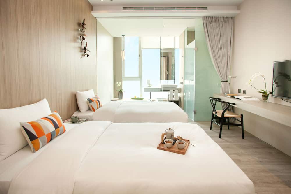 Photo of Bedroom in East District