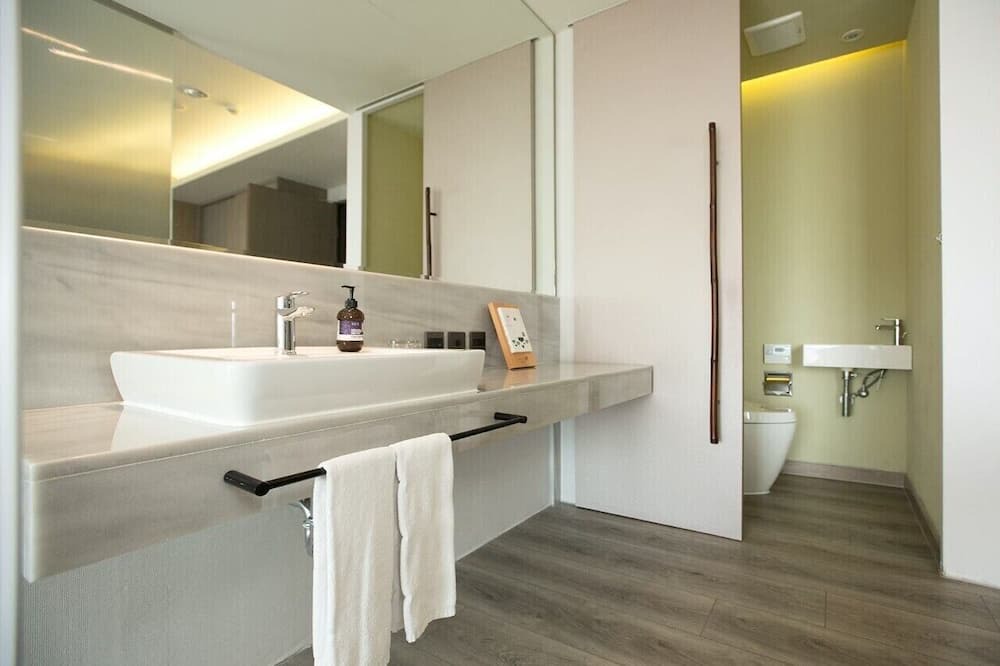 Photo of Bathroom in East District