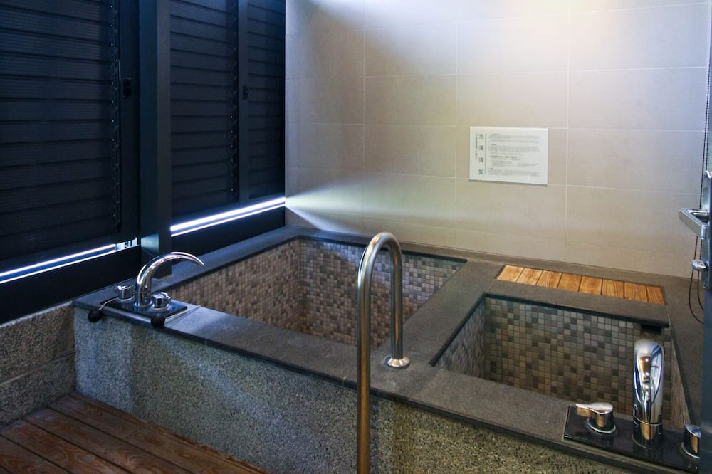 Photo of Bathroom in Beitun District
