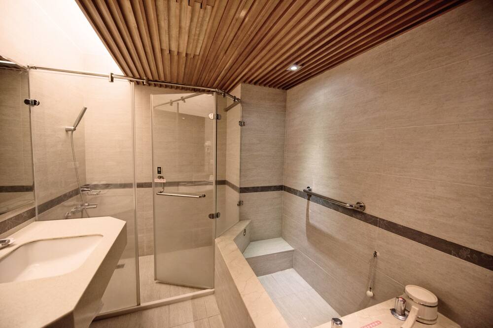 Photo of Bathroom in Heping
