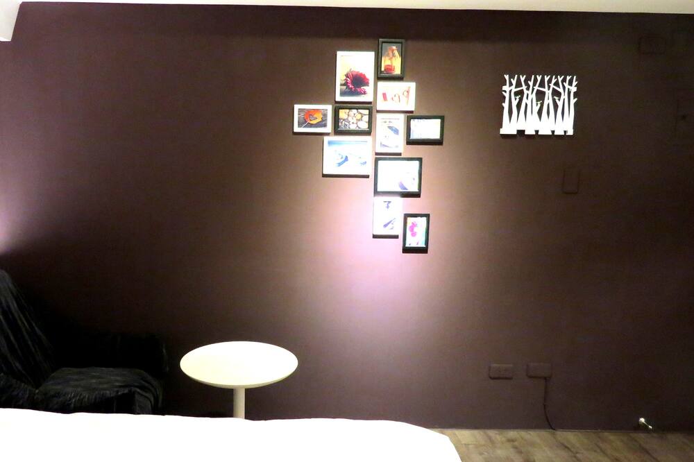 Photo of Bedroom in West District