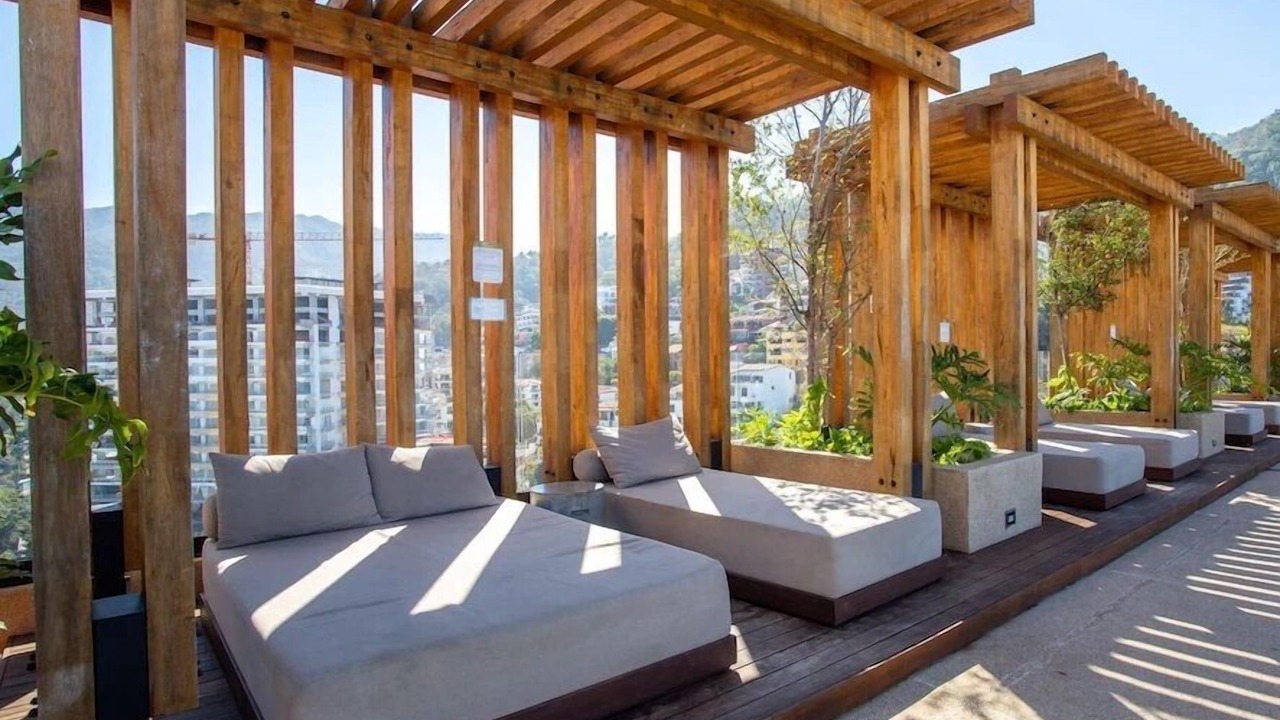 Photo of Patio Balcony in Romantic Zone