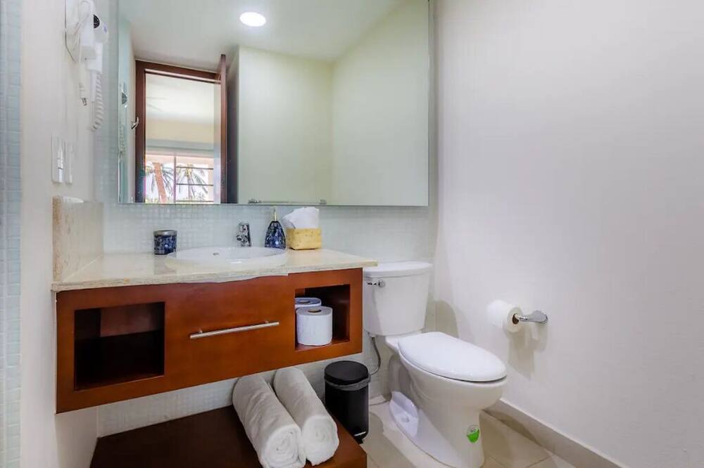 Photo of Bathroom in La Poza