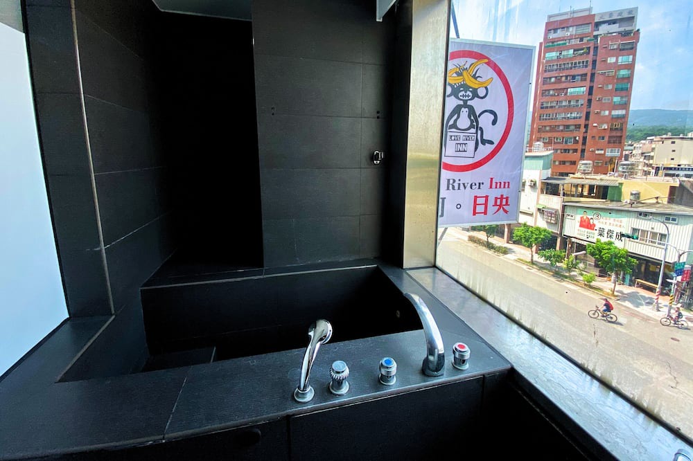 Photo of Bathroom in Yancheng District