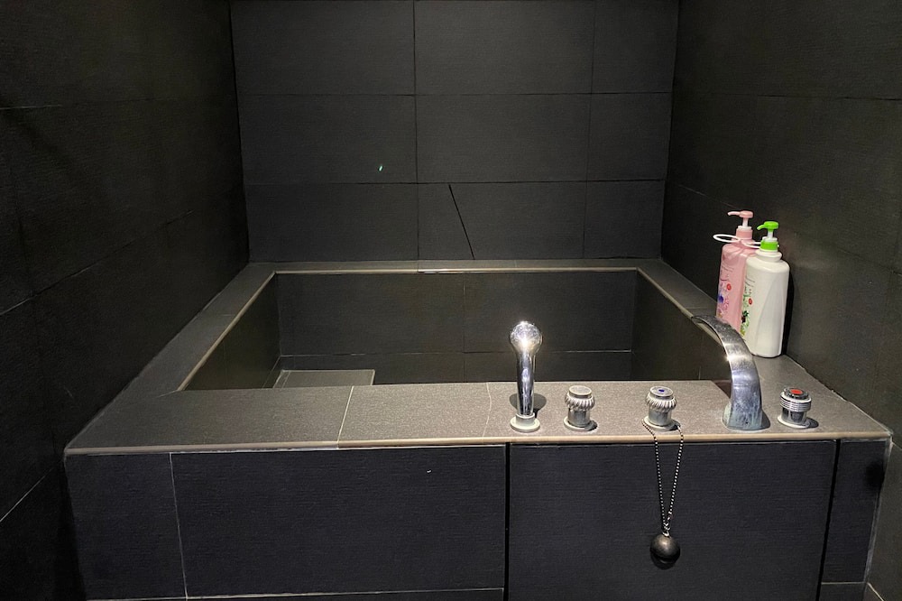 Photo of Bathroom in Yancheng District