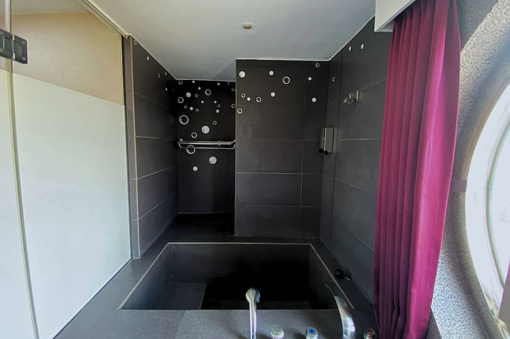 Photo of Bathroom in Yancheng District