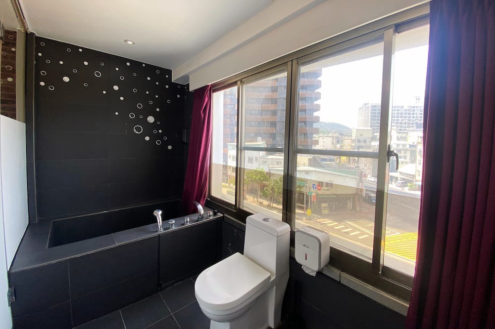 Photo of Bathroom in Yancheng District