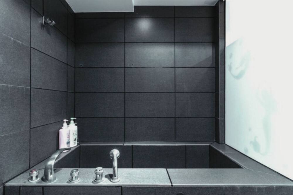 Photo of Bathroom in Yancheng District