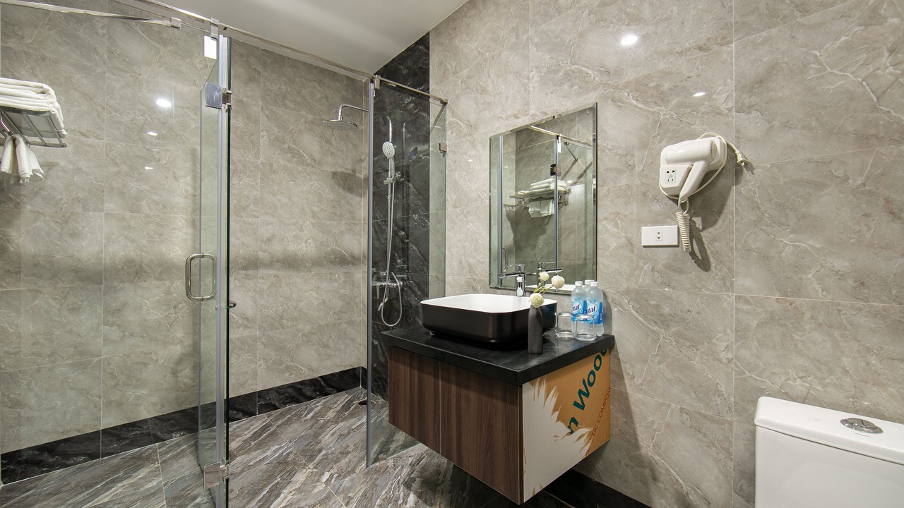 Photo of Bathroom in Hanoi