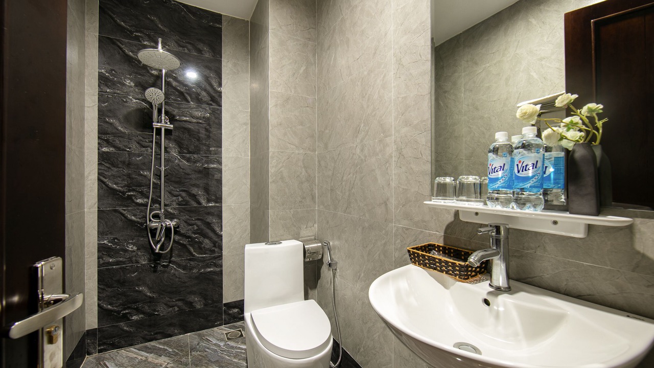 Photo of Bathroom in Hanoi