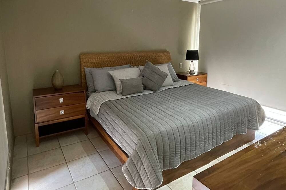 Photo of Bedroom in Flamingos