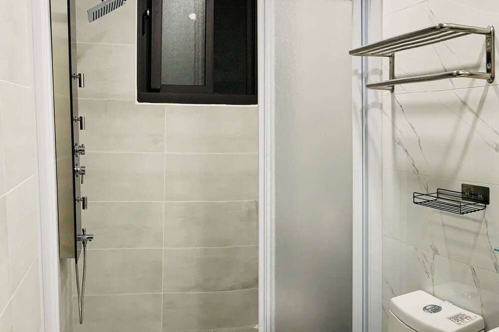 Photo of Bathroom in Yuli