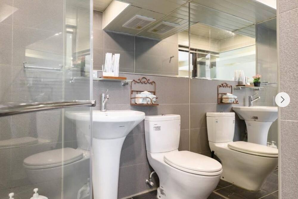 Photo of Bathroom in Zhongshan