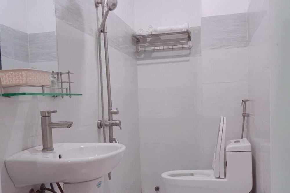 Photo of Bathroom in Quang Ngai