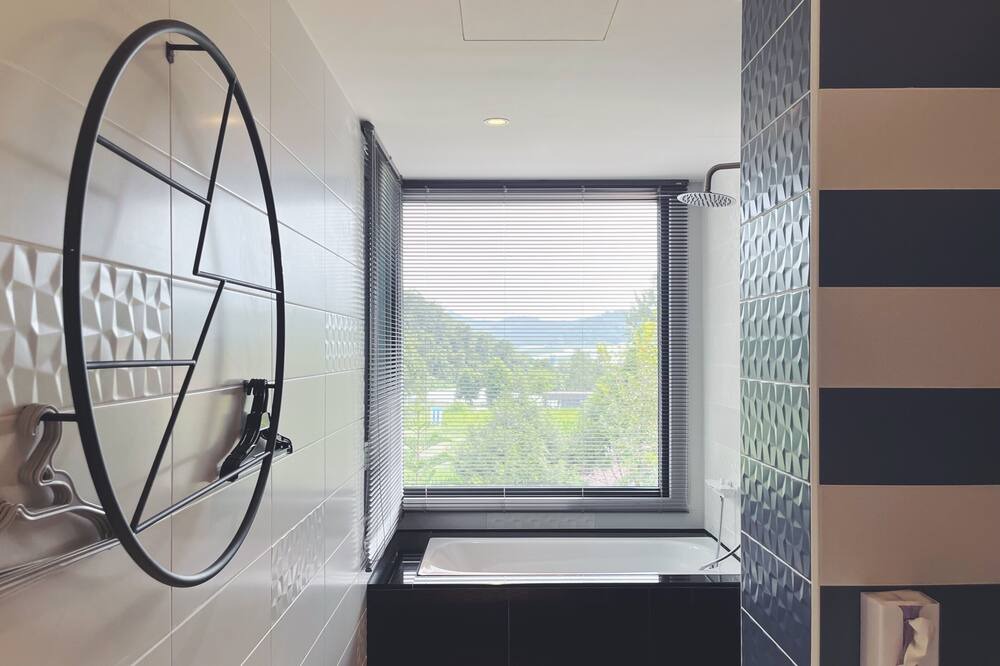 Photo of Bathroom in Puli