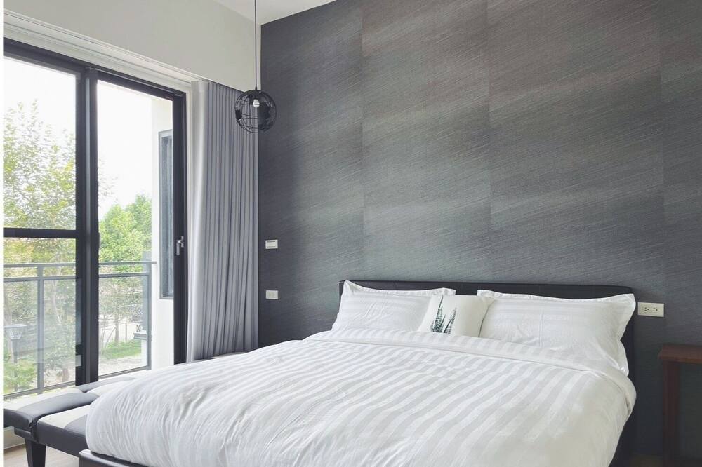 Photo of Bedroom in Puli